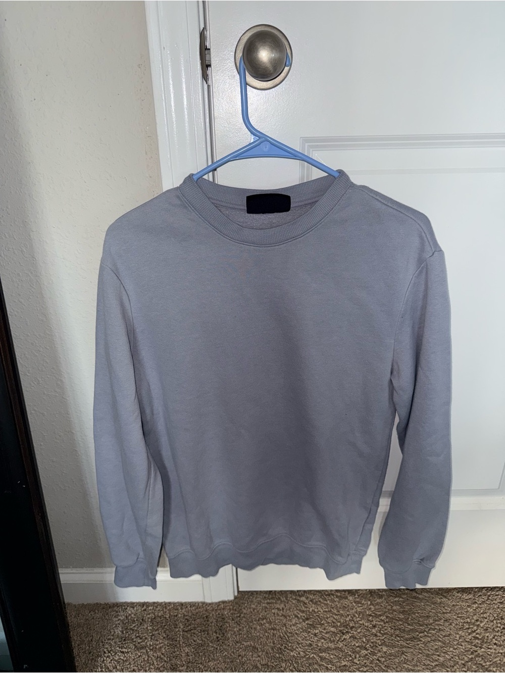 H&M Light Gray Crewneck Sweatshirt